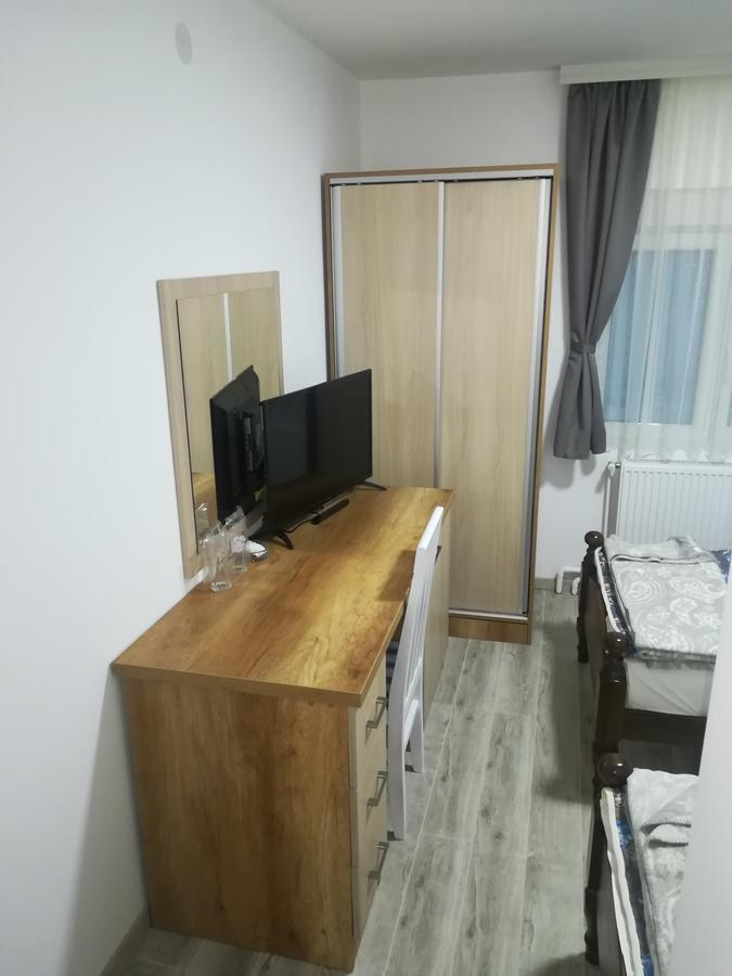 Karavan 123 Raška Extérieur photo
